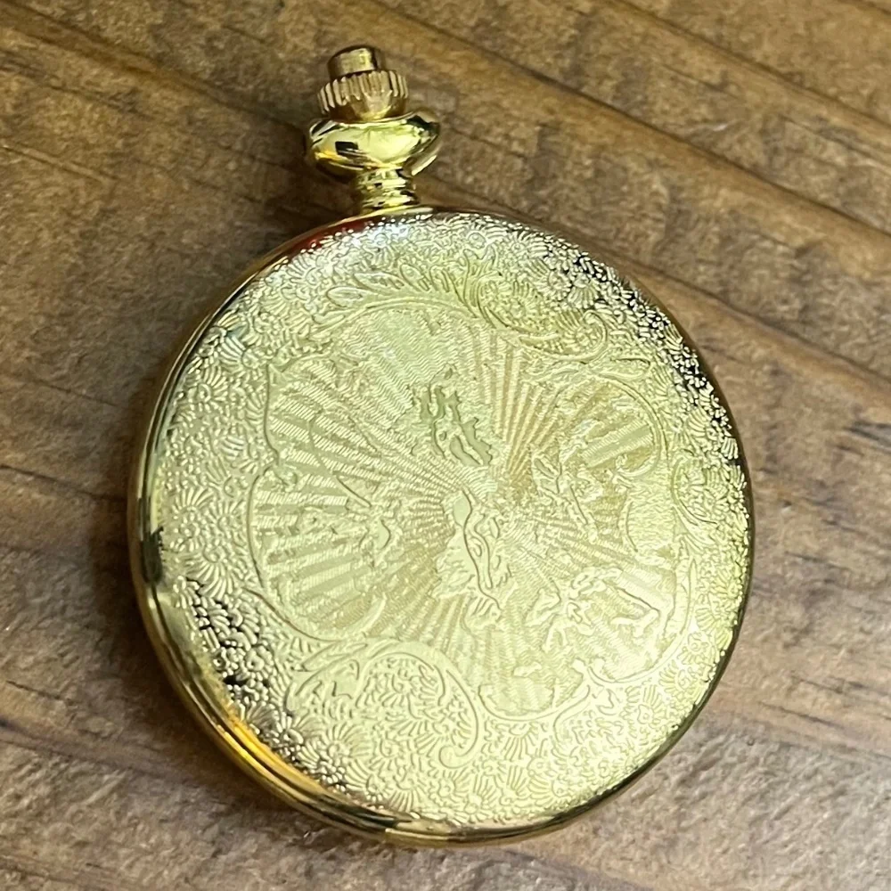 5/$45 Vintage Large 70s 80s Gold Tone Filigree Joy and Iman Pocket Watch C1 - Picture 2 of 11